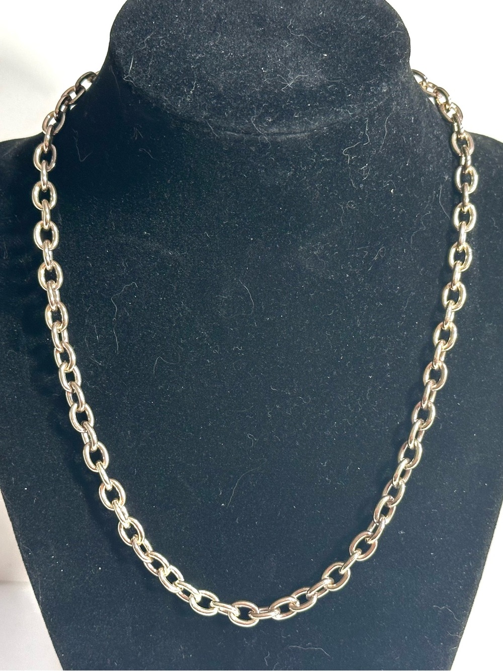 Light Gold Tone Chain Necklace Puffy Heart Charm Classic Simple Elegant 18 inch
